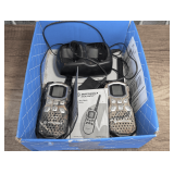 MOTOROLA TALKABOUT TWO-WAY RADIOS WITH CHARGER