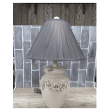 DECORATIVE PORCELAIN TABLE LAMP