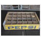 VINTAGE PEPSI CRATE
