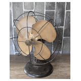 VINTAGE GENERAL ELECTRIC METAL BLADE OSCILLATING FAN
