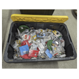 TUB FULL OF PLUMBING PARTS INCLUDING FITTINGS, TOOLS, COMMODE PARTS, SINK PARTS, VALVES, AND MORE