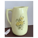 VINTAGE CERAMIC WATER PITCHER WITH YELLOW DAFFOLD DESIGN 10" TALL (SMALL CHIP SEE PIC)