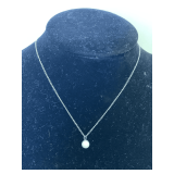 VINTAGE 14K WHITE GOLD CHAIN WITH CULTURED PEARL PENDANT IN ORIGINAL BOX 13"