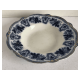 ANTIQUE W.H. GRINDLEY BLUE/WHITE SOUP BOWL 8 3/4" ROUND (HAS CRACK)