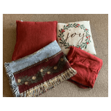 2 THROW PILLOWS, 1 FLEECE THROW & WOVEN CHRISTMAS THROW