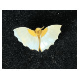 VINTAGE MOTHER OF PEARL & GOLDTONE BUTTERFLY BROOCH