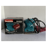 MAKITA FINISHING SANDER W/ BOX