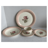 VINTAGE HOMER LAUGHLIN EGGSHELL SWING MOSS ROSE 5 PLACE SETTING