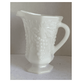 VINTAGE ANCHOR HOCKING WHITE MILK GLASS GRAPE PATTERN 7" TALL PITCHER
