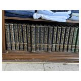 1975 FUNK & WAGNALLS ENCYCLOPEDIA (16 BOOKS TOTAL) & SET OF 2 1976 FUNK & WAGNALLS DESK DICTIONARIES