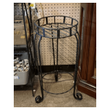 HEAVY METAL PLANT STAND 25 1/2" TALL