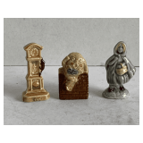 3 VINTAGE WADE RED ROSE TEA NURSERY FIGURINES
