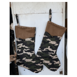 2 CAMO STOCKINGS