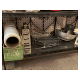 KITCHEN LOT TO INCLUDE 2 LARGE ROLLS OF REYNOLDS PLASTIC WRAP, COOLING RACKS & MORE
