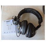 Auvio Headphones with i7S TWS Wireless Earbuds