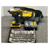 DeWalt 20 V, 1/4 inch cordless impact a driver, comes with battery and charger and carrying bag, did power up, see pictures for details.