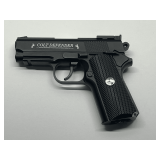 Colt 1.77 CO2 Colt Defender Pistol, working condition unknown, see pictures for details.