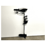 Bass Pro shops "Prowler"trolling motor with 30 pound thrust, working condition unknown, see pictures for details.