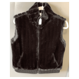 MIXIT BLACK FAUX FUR VEST SIZE M/L