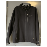 COLUMBIA BLACK JACKET SIZE XL