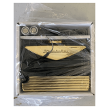 NEW SMALL STUDEBAKER WALKABOUT STEREO CASSETTE PLAYER WITH AM/FM RADIO