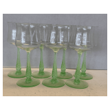 SET OF 7 VINTAGE CAMBRIDGE GLASS CRYSTAL & URANIUM GREEN SPIRAL SWIRL STEM WINE GLASS