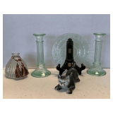 SHELF LOT TO INCLUDE LIGHT DEPRESSION DESSERT PLATE, PAIR LIGHT GREEN GLASS ART CANDLESTICKS & MORE