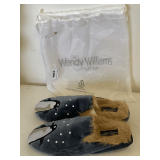 NEW WENDY WILLIAMS "PENGUIN" BEDROOM SLIPPERS SIZE 9/10