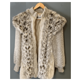 VINTAGE MONTEREY FAUX FUR SWEATER SLEEVE JACKET (LOOKS TO BE M/L - NO TAG)