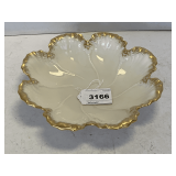 VINTAGE LENOX OYSTER BOWL WITH 24K GOLD TRIM