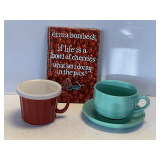 SHELF LOT TO INCLUDE 2 LARGE SOUP MUGS & MORE