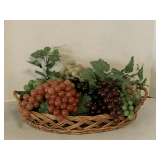 LARGE OVAL WOVEN BREAD BASKET WITH HANDLES 10" LONG X 12" WIDE FULL OF GRAPE CLUSTERS