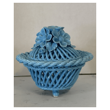BEAUTIFUL VINTAGE TURQUOISE OPEN WEAVE CERAMIC BOWL WITH LID - HANDMADE IN ITALY SIGNED BY ARTIST 8 3/4" ROUND X 8" TALL