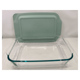 Master… Pyrex glass casserole pan with cover, see pictures for details.