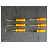 Garage… Pittsburgh mini hook tools, set of six, tub is not included, see pictures for details.