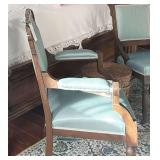 ANTIQUE EASTLAKE GENTLEMANS ARM CHAIR
