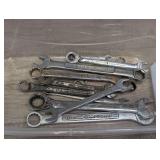 Standard combination wrenches, tub is not included, see pictures for details.