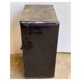 D3-Kenmore Elite icemaker, powers up, see pictures for details.