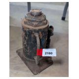 Heavy duty bottle jack, see pictures for details