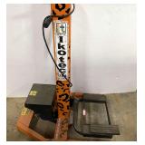 IKOTEC ELECTRIC 110 V LIFT. does power up AND MOVES UP AND DOWN