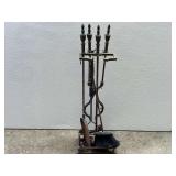 D2-Fireplace tool set with stand, see pictures for details.