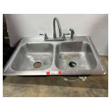 Double bowl stainless steel sink insert with sprayer