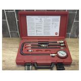 Mac Tools CT70 Compression Test Kit in Molded Red Case