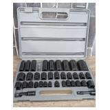 Socket set, with carrying case, one piece appears to be missing, see pictures for details.