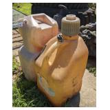 Gas can with pumper handle and quick flow gas cans