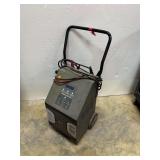 PRO LOGIX BATTERY CHARGER. Unit does power up.