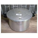 Presto Model 0171001 Pressure Cooker and Canner