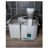 The Juiceman Jr. Electric Fruit and Vegetable Juicer