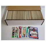 600+/- BASEBALL SPORTS CARDS UNSEARCHED