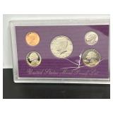 1990 United States Mint Proof Set in Original Packaging with Cracked Holder